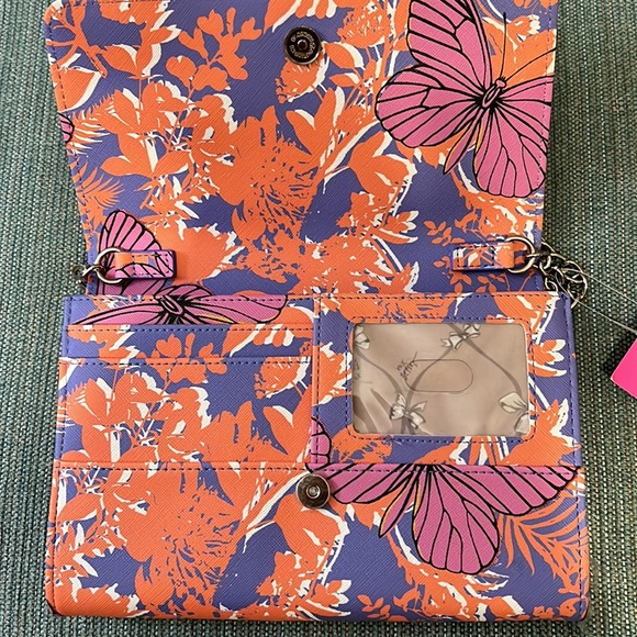 BETSEY Johnson’s Butterflies & Bow Patent Printed Faux Leather Crossbody - Picture 4 of 8